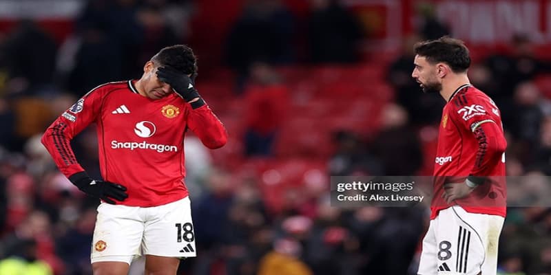 Các tranh luận về vai trò của Bruno Fernandes tại Man Utd