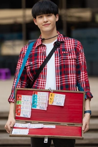 Review Nhiệm Vụ Truy Tìm Tờ Vé Số (2022): Cuộc Chiến Giành Lại Vận May Độc Đắc